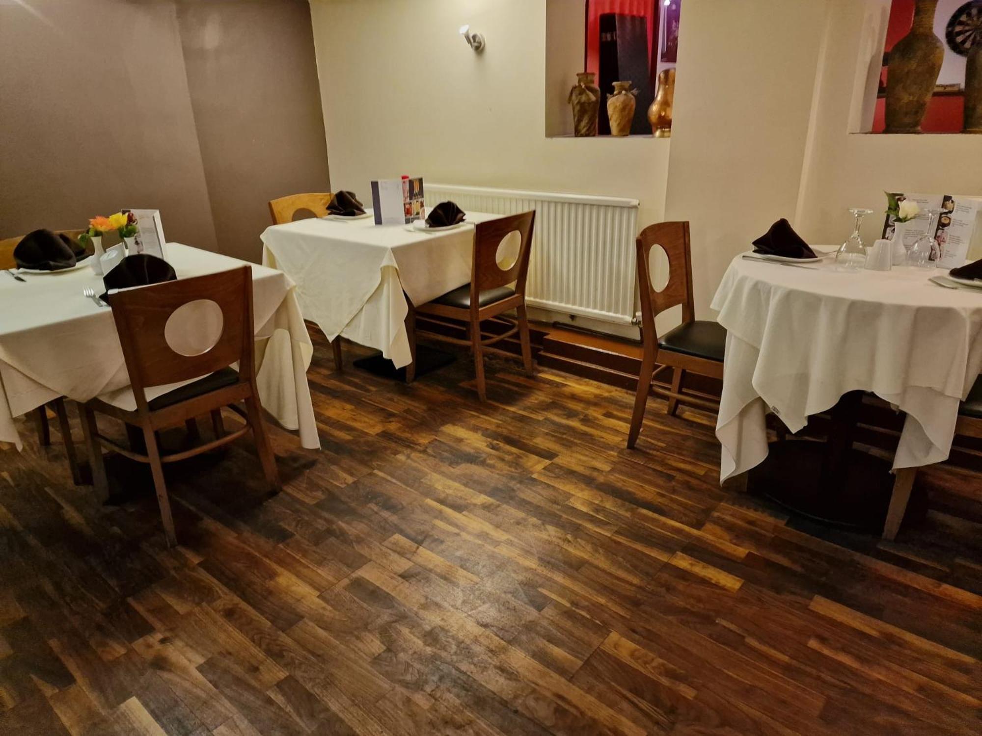 Near East Midland Airport 5 Apartment *